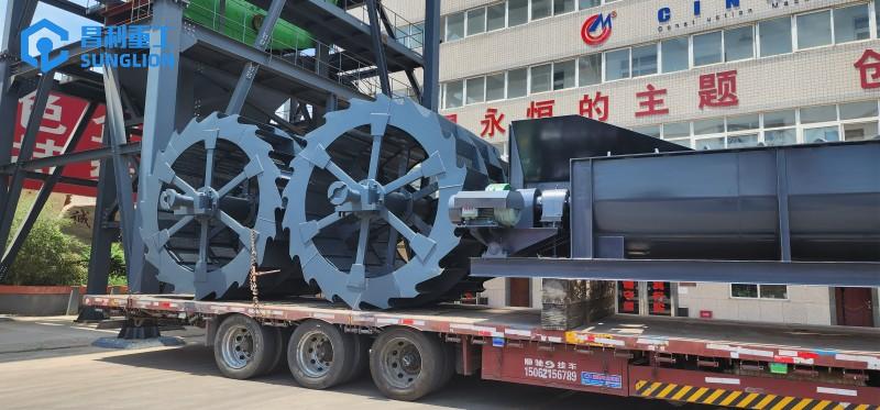 鄭州昌利機(jī)械五套雙輪斗洗砂細(xì)沙回收一體機(jī)發(fā)往廣西桂林客戶現(xiàn)場